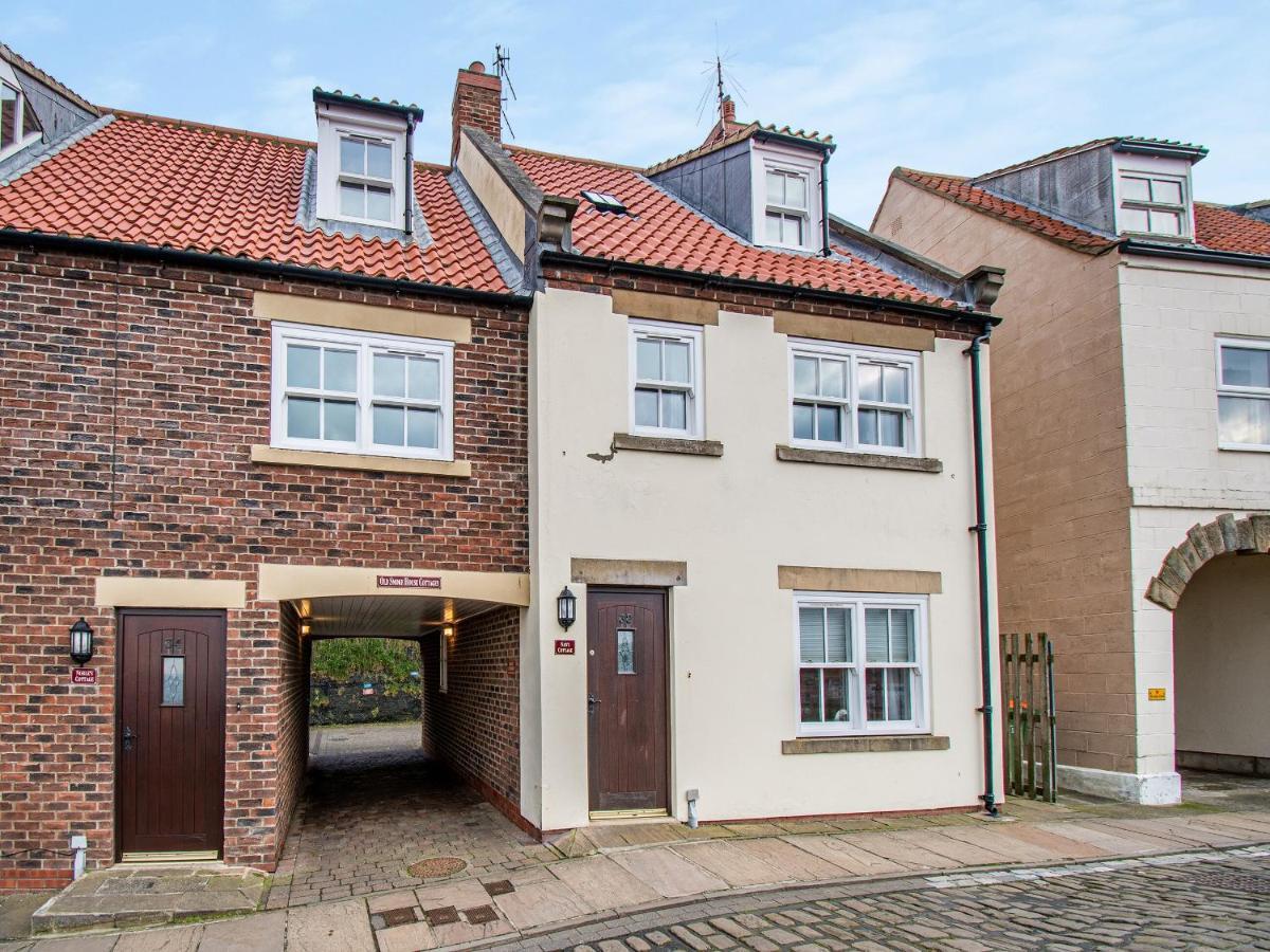Nans Cottage - Uk43350 Whitby Exterior photo
