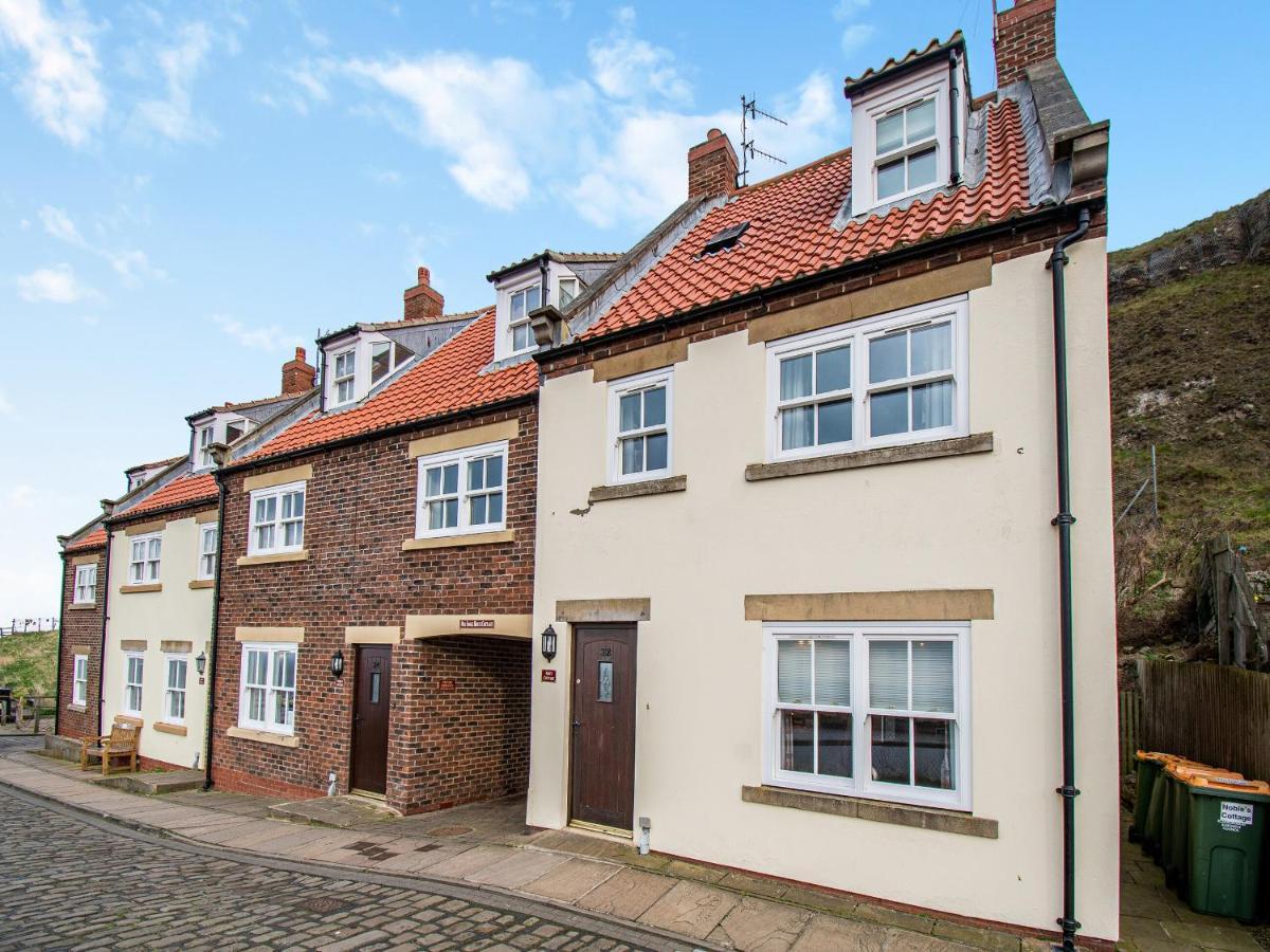 Nans Cottage - Uk43350 Whitby Exterior photo